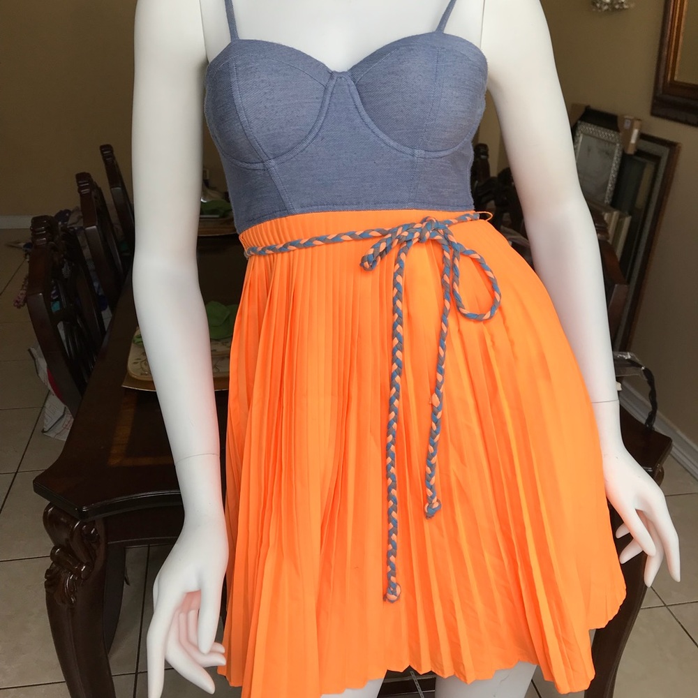 Jessica Simpson dress